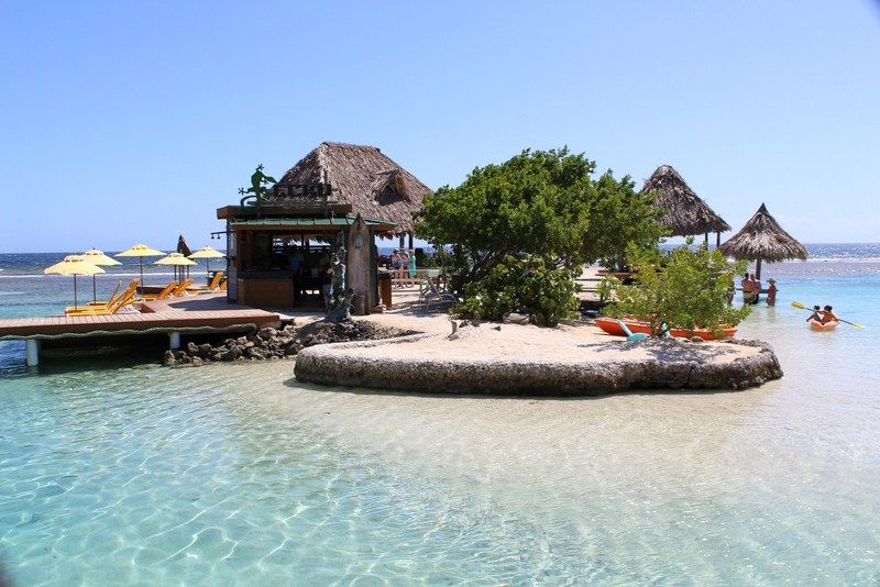 Clarion Suites Roatan At Pineapple Villas French Harbour Exterior foto